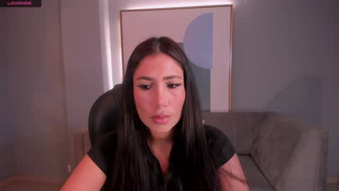 Snapshot of mariejane2 chatting on 01-20-25, 10:51 Im Marie Jane online show from 01-20-25, 10:51