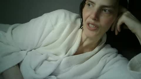 Mariejojo online show from 11-17-25, 01:50