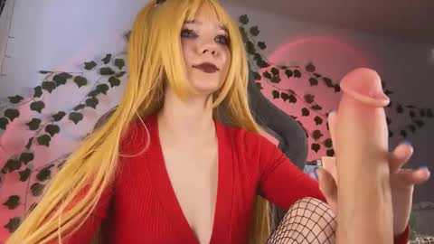 Snapshot of mariel_a_gold chatting on 11-28-25, 07:22 Mariel Gold online show from 11-28-25, 07:22