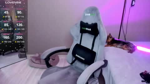 Maria  online show from 04-06-26, 05:03