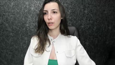 Snapshot of marielleanker chatting on 12-02-25, 01:55 marielleanker online show from 12-02-25, 01:55