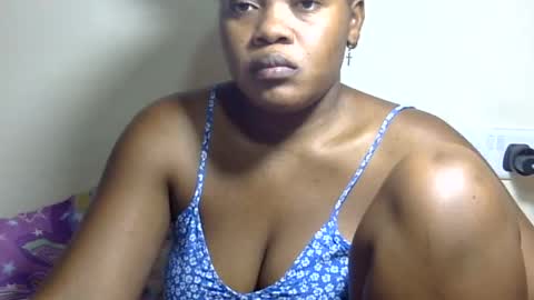 Snapshot of marielove51 chatting on 08-06-26, 12:45 Marie online show from 08-06-26, 12:45