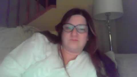 Snapshot of mariemasturbates chatting on 12-17-25, 01:11 Marie online show from 12-17-25, 01:11