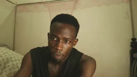 Snapshot of marietabro chatting on 03-23-26, 12:03 marietabro online show from 03-23-26, 12:03