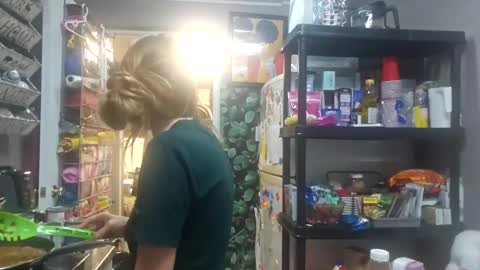 Marie Ann Waters online show from 12-29-24, 03:44