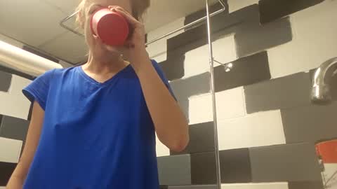 Marie Ann Waters online show from 02-03-25, 02:02