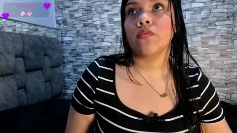 Snapshot of mariferprivxx chatting on 01-11-26, 05:12 M A R I F E R online show from 01-11-26, 05:12