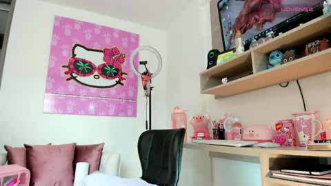 Snapshot of mariianna_lopez_ chatting on 01-11-25, 08:43 Mariana online show from 01-11-25, 08:43