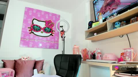 Snapshot of mariianna_lopez_ chatting on 01-17-25, 08:55 Mariana online show from 01-17-25, 08:55