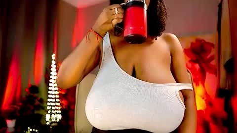 Snapshot of mariicha chatting on 09-23-25, 07:00 Nikita - Scroll down and read my bio please. New Pictures in Bio online show from 09-23-25, 07:00