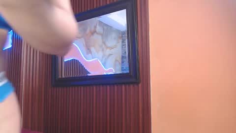 Marilu online show from 11-30-25, 04:27