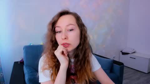 Marilina online show from 02-17-25, 05:04