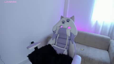 marllyn bonny online show from 10-02-25, 05:53