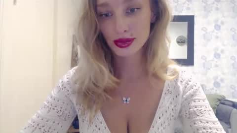 Snapshot of marilyndevilish chatting on 11-04-25, 07:51 MarilynDevilish online show from 11-04-25, 07:51