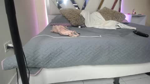 Snapshot of marilynetthan chatting on 03-12-25, 08:41 marilynetthan online show from 03-12-25, 08:41