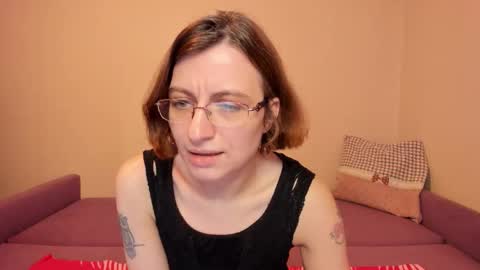 Snapshot of marilynspecial chatting on 01-09-26, 12:13 Marilyn online show from 01-09-26, 12:13