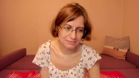 Marilyn online show from 04-22-26, 06:42