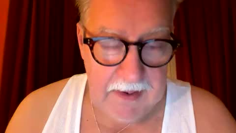 Snapshot of marin50 chatting on 09-27-25, 11:54 marin50 online show from 09-27-25, 11:54