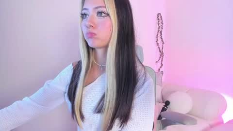 Marin kitoko online show from 04-22-26, 07:59