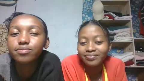 Snapshot of marinagold69 chatting on 05-26-26, 09:00 marinagold69 online show from 05-26-26, 09:00