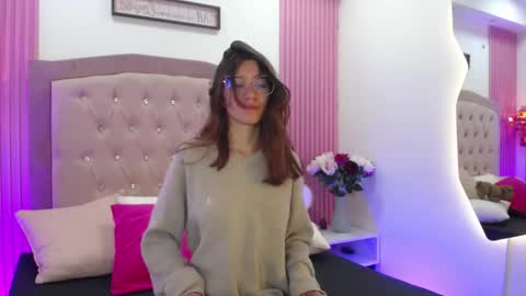 marinette online show from 03-12-26, 08:48