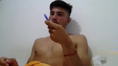 Snapshot of mariobrosss517470 chatting on 03-11-25, 02:54 mariobrosss517470 online show from 03-11-25, 02:54