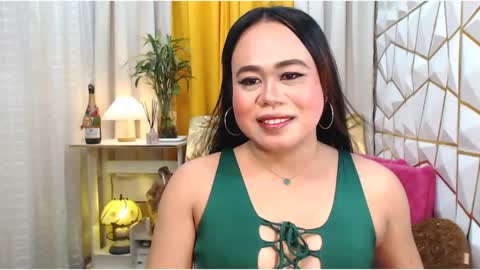 LEAH online show from 03-01-25, 02:48