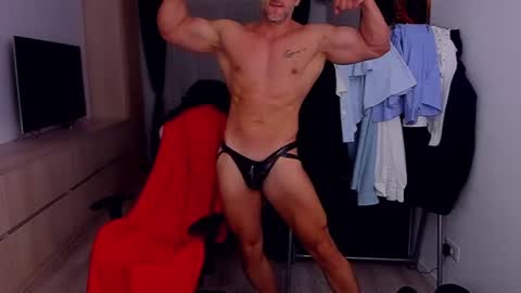 Snapshot of marismuscle chatting on 06-26-26, 07:57 MarisMuscle online show from 06-26-26, 07:57