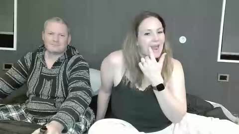 Andie  Andy online show from 09-27-25, 09:36