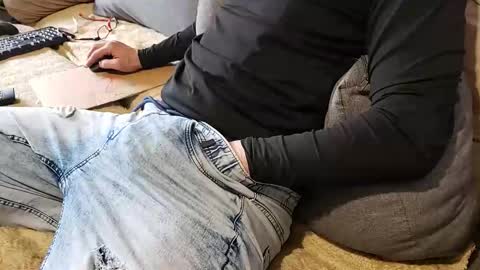 Snapshot of mariushx chatting on 09-12-25, 11:21 MariushX online show from 09-12-25, 11:21