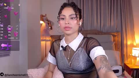 Snapshot of marivimichel03 chatting on 11-12-25, 06:03 online show from 11-12-25, 06:03