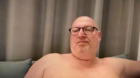 Snapshot of mark1963sub chatting on 01-06-25, 04:44 Mark online show from 01-06-25, 04:44