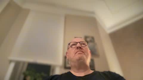 Snapshot of mark1963sub chatting on 02-15-25, 08:01 Mark online show from 02-15-25, 08:01