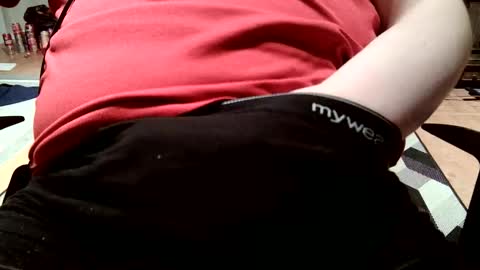 Snapshot of mark50192 chatting on 10-19-25, 12:33 Mark online show from 10-19-25, 12:33