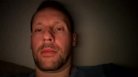 Mark online show from 11-28-25, 10:56