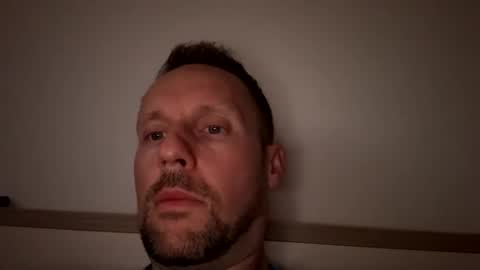 Mark online show from 02-25-26, 04:49