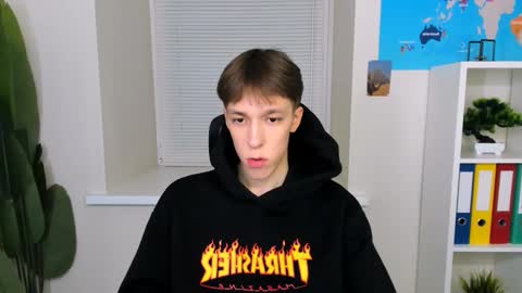 Mark online show from 10-13-25, 10:48