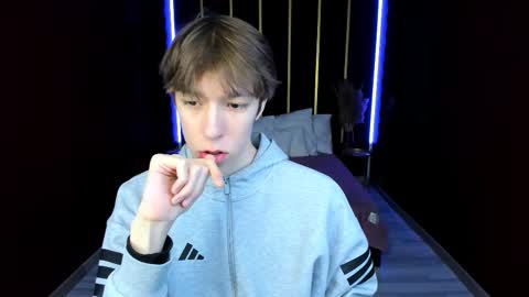 Mark online show from 02-22-26, 10:36