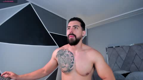 mark_broown_ online show from 01-01-25, 06:06