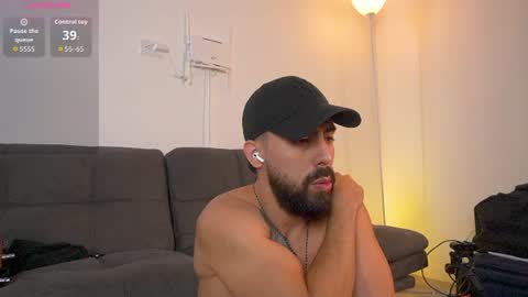 mark_broown_ online show from 06-19-26, 04:44