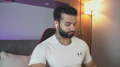 Mark online show from 03-07-26, 11:24