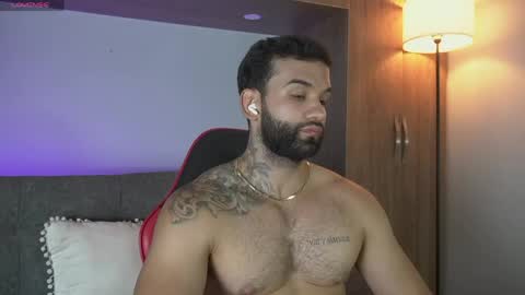 Mark online show from 04-18-26, 12:25