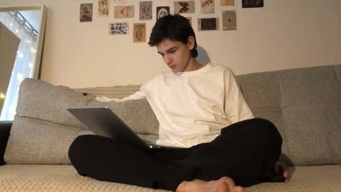 Mark online show from 10-30-25, 12:06