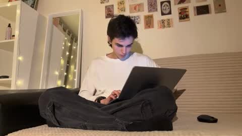 Mark online show from 11-01-25, 02:52