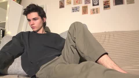 Mark online show from 11-22-25, 02:27