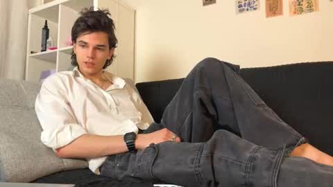 Mark online show from 12-22-25, 02:03