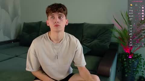 Mark online show from 09-21-25, 07:54