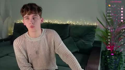 Mark online show from 09-23-25, 10:18