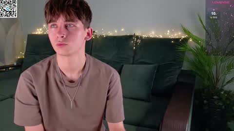 Mark online show from 09-30-25, 01:38