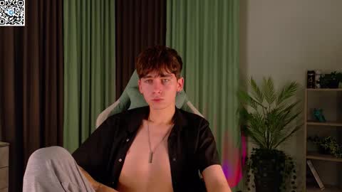 Mark online show from 10-05-25, 07:23